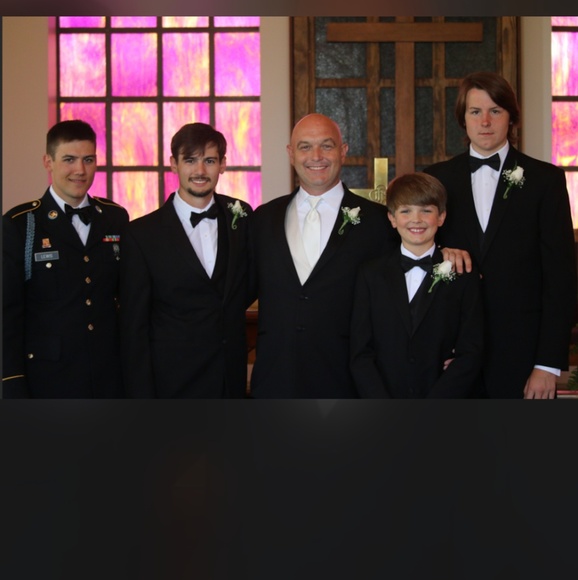 Meet your Posher, Jennifer - Picture 5 of 7